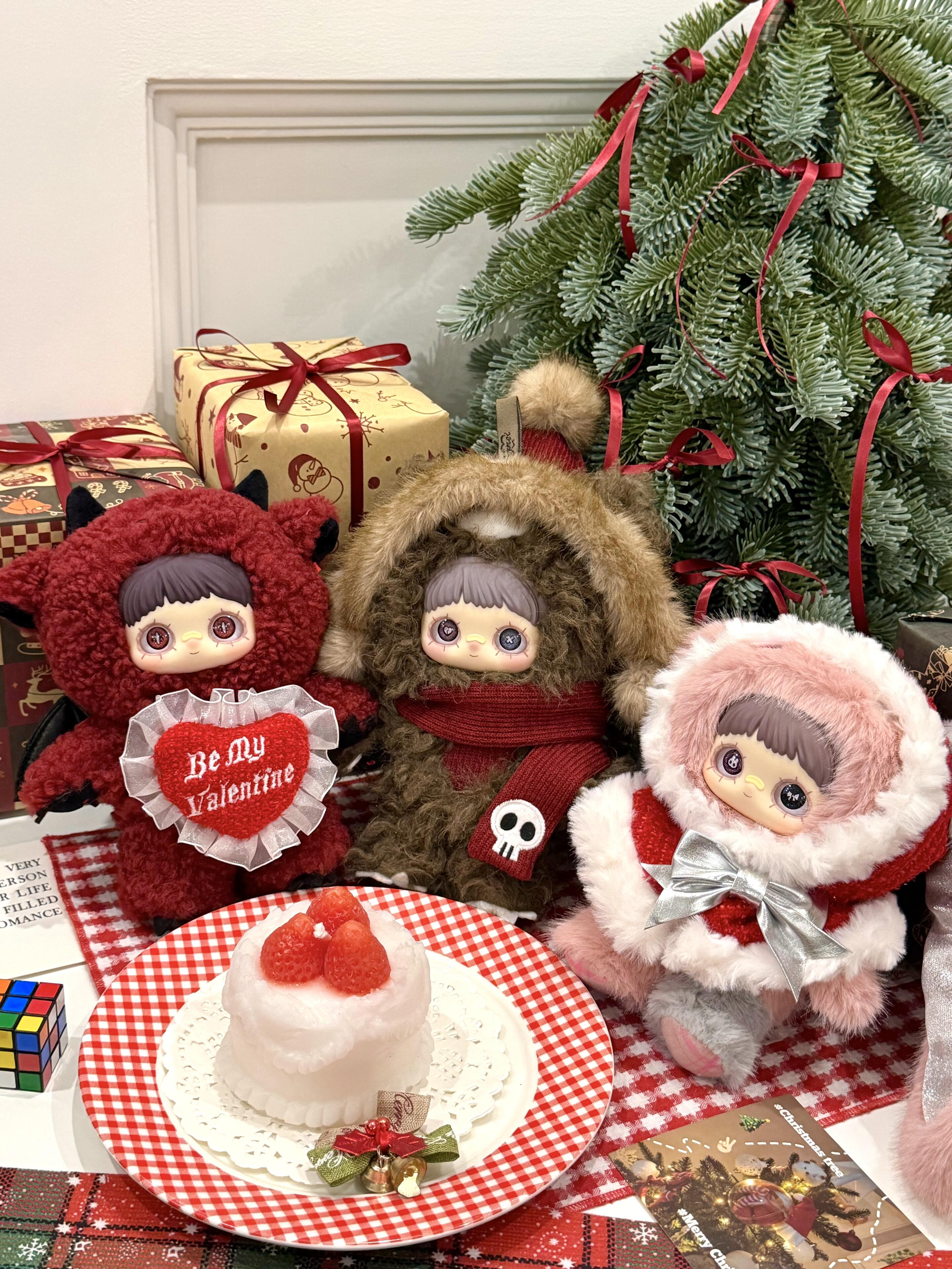 MayMei Winter Weirdness Christmas Plush Blind Box PB10610