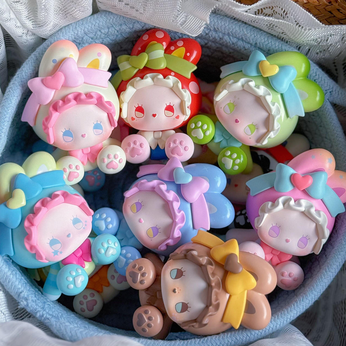 EMMA Bunny Collector Debut Series Vol.2 Plush Blind Box PB11280