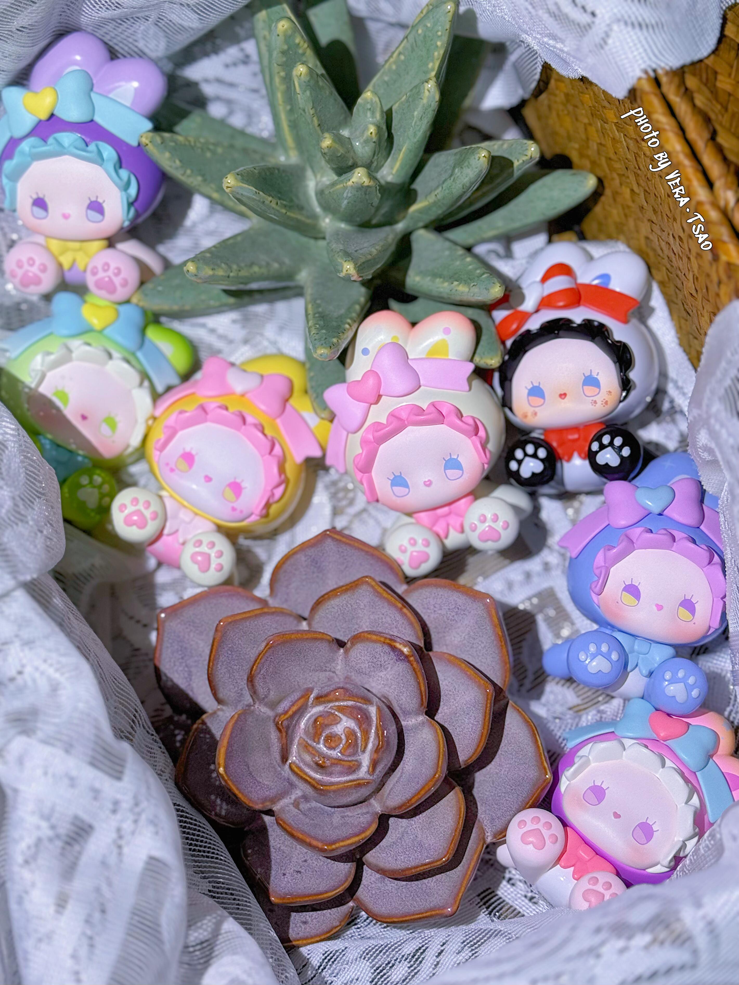 EMMA Bunny Collector Debut Series Vol.2 Plush Blind Box PB11280