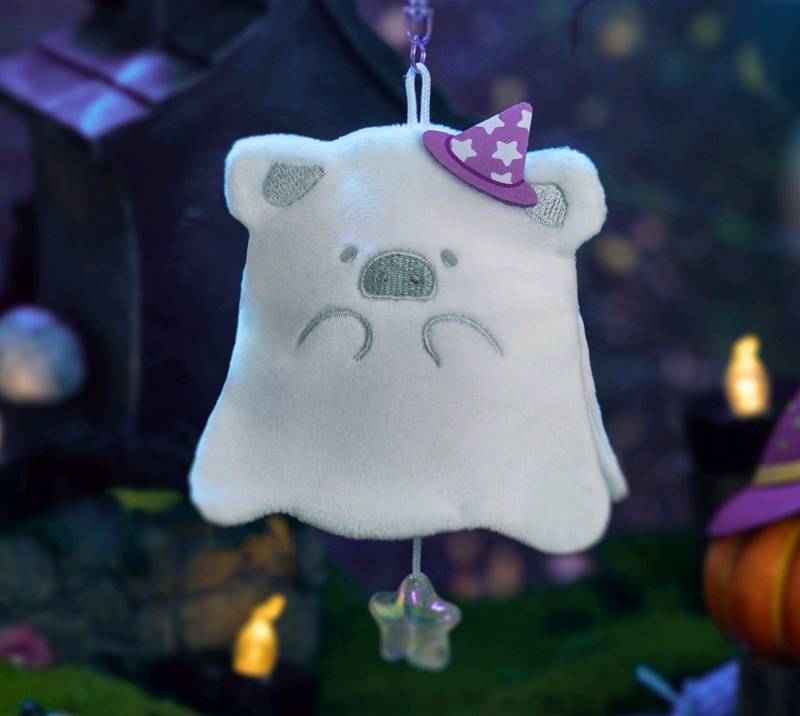 Lulu the Pig Horror Story Series – Shapeshifting Little Ghost Plush Blind Box Keychain